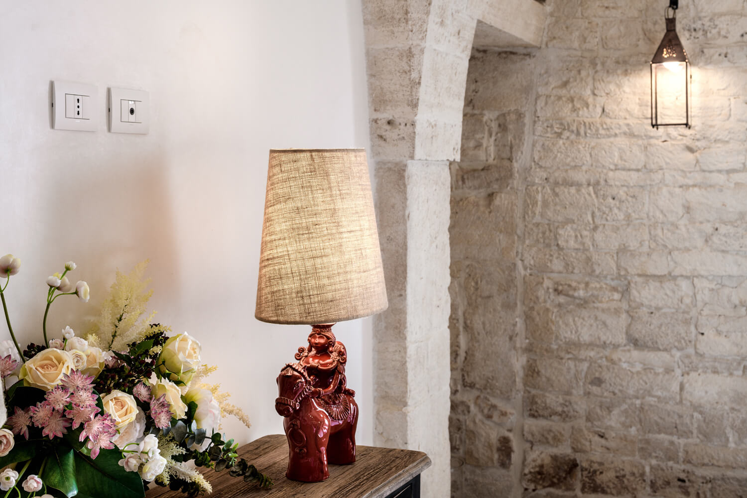 living room puglia trullo sala da pranzo