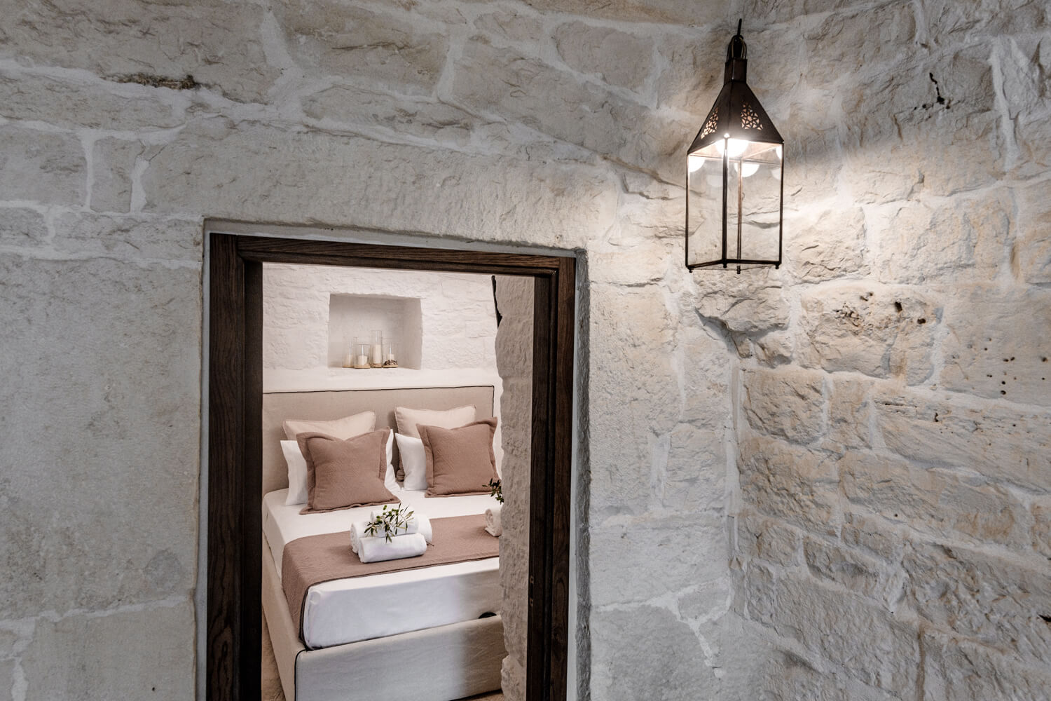 fuoco villa lusso trullo puglia