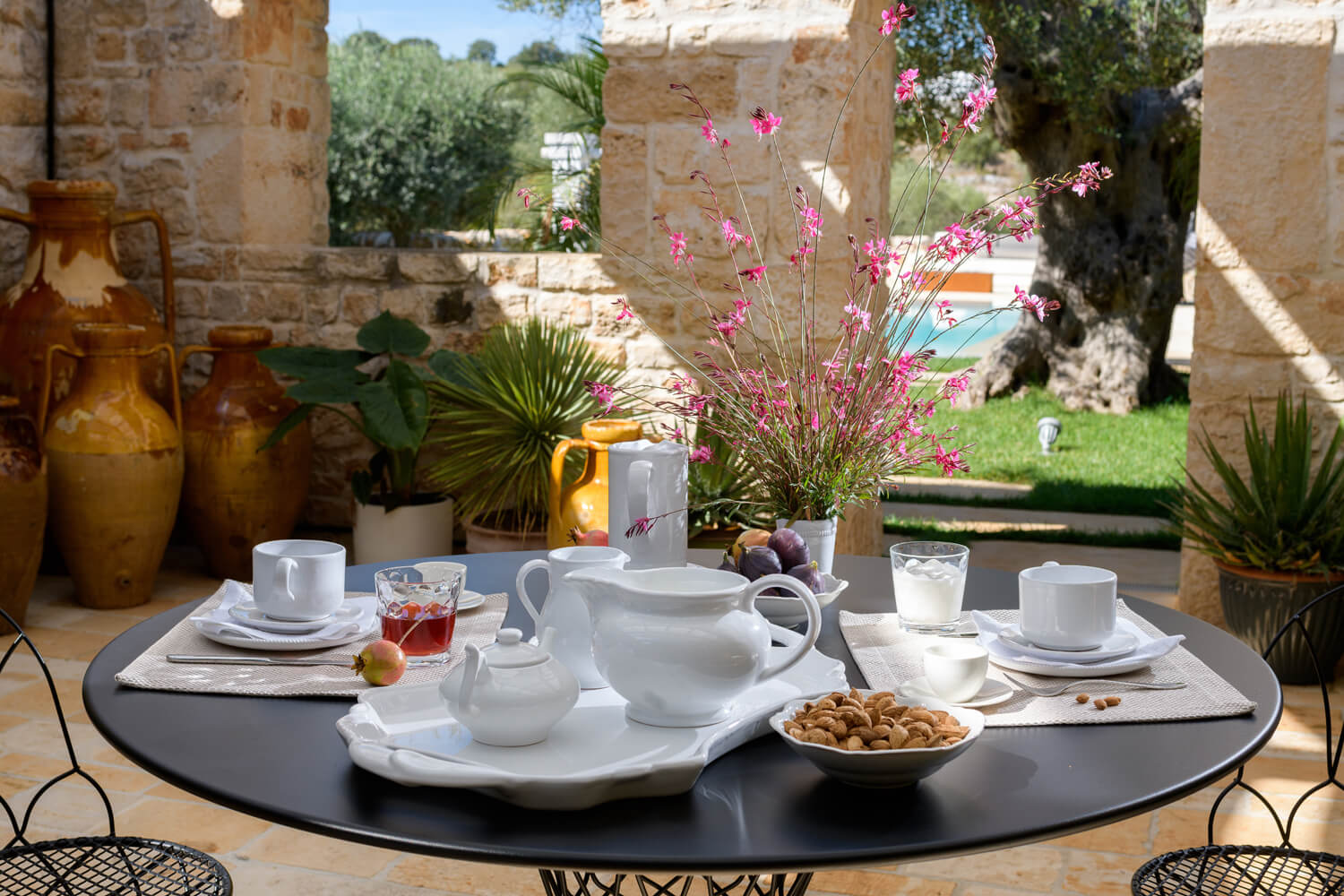 case di fiaba trullo puglia villa lusso