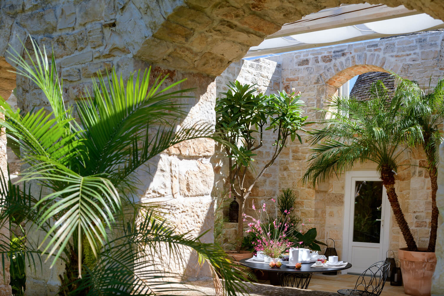 case di fiaba trullo puglia villa lusso
